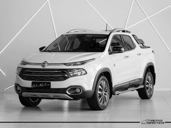 FIAT TORO 2.0 16V TURBO DIESEL VOLCANO 4WD AT9 FIAT TORO 2.0 16V TURBO DIESEL VOLCANO 4WD AT9